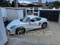 2016 Porsche Cayman