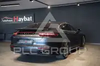 2016 Porsche Panamera