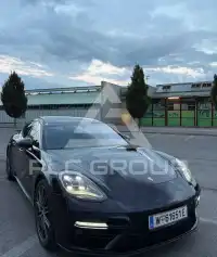 2016 Porsche Panamera