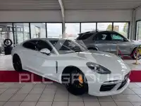 2016 Porsche Panamera