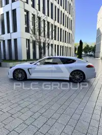 2016 Porsche Panamera