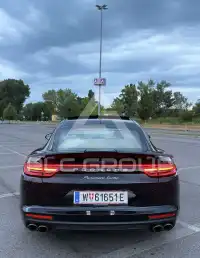 2016 Porsche Panamera