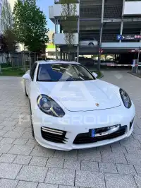 2016 Porsche Panamera