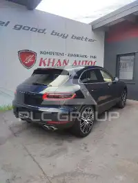 2016 Porsche MACAN