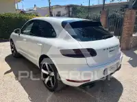 2016 Porsche MACAN