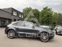 2016 Porsche MACAN