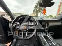 2016 Porsche MACAN