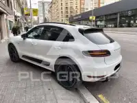 2016 Porsche MACAN