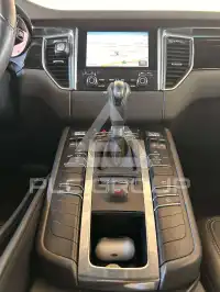 2016 Porsche MACAN