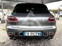2016 Porsche MACAN