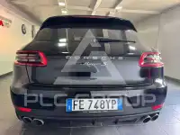 2016 Porsche MACAN