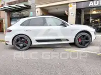 2016 Porsche MACAN