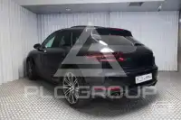2016 Porsche MACAN
