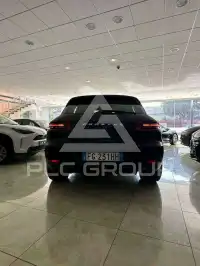 2016 Porsche MACAN