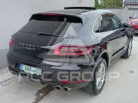 2016 Porsche MACAN
