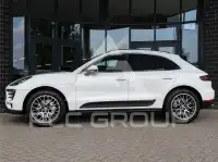 2016 Porsche MACAN