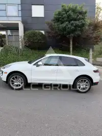 2016 Porsche MACAN
