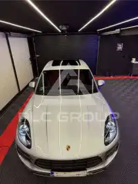 2016 Porsche MACAN
