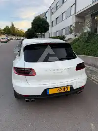 2016 Porsche MACAN