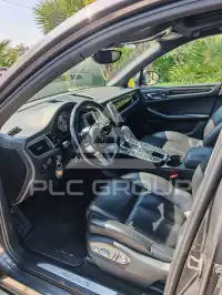 2016 Porsche MACAN