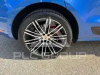 2016 Porsche MACAN