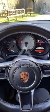 2016 Porsche MACAN
