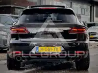 2016 Porsche MACAN