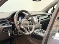 2016 Porsche MACAN
