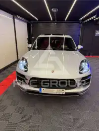 2016 Porsche MACAN