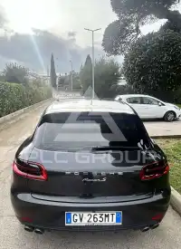 2016 Porsche MACAN