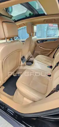 2016 Porsche MACAN