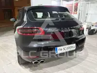 2016 Porsche MACAN