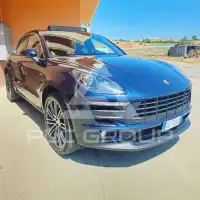 2016 Porsche MACAN