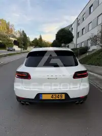 2016 Porsche MACAN