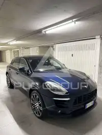 2016 Porsche MACAN