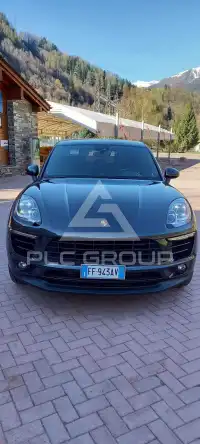 2016 Porsche MACAN