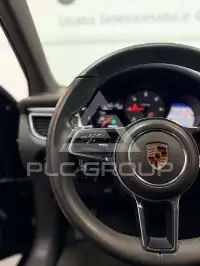2016 Porsche MACAN