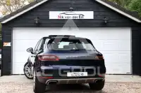 2016 Porsche MACAN