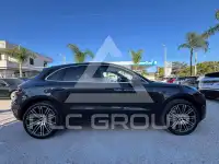 2016 Porsche MACAN