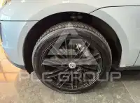 2016 Porsche MACAN