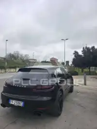 2016 Porsche MACAN