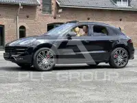 2016 Porsche MACAN