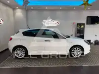 2016 Alfa Romeo Giulia
