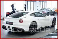 2016 Ferrari F12