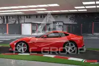 2016 Ferrari F12