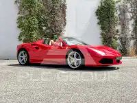 2016 Ferrari 488