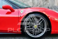 2016 Ferrari 488