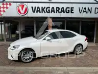 2016 Lexus IS300