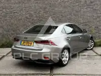 2016 Lexus IS300