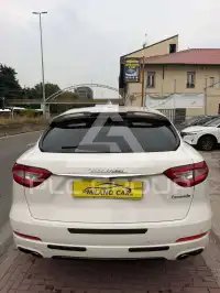 2016 Maserati LEVANTE